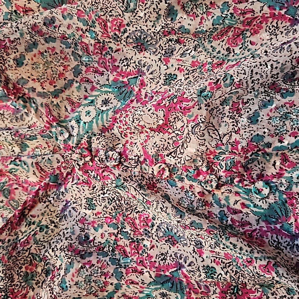 Women's size small blouse - Picture 4 of 7